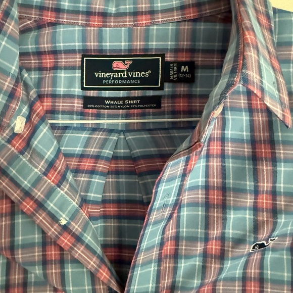 Lot of 3 vineyard vines boys size medium button downs - Picture 3 of 10